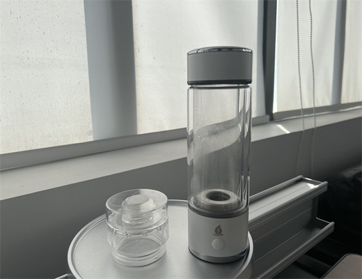 높은 건강 산화를 억제하는 0.22m를 위한 무색 수소 부유한 물 컵